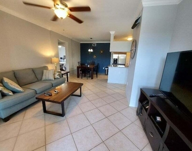 6482 Emerald Dunes Drive - Photo Thumbnail 1