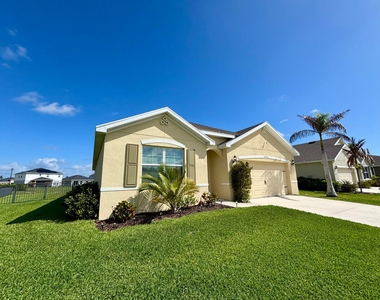 10736 Sw Prato Way - Photo Thumbnail 8
