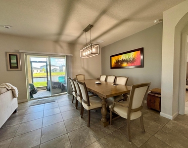 10736 Sw Prato Way - Photo Thumbnail 2