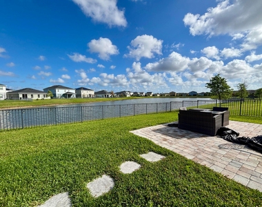 10736 Sw Prato Way - Photo Thumbnail 5