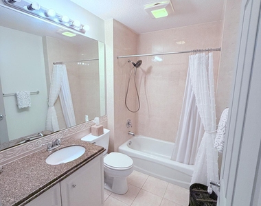 3 E Harbour Isle Drive E - Photo Thumbnail 15