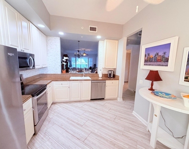 3 E Harbour Isle Drive E - Photo Thumbnail 17