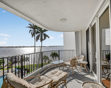 8200 Lakeshore Drive - Photo Thumbnail 5