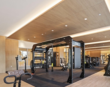 220 Lake Shore Drive - Photo Thumbnail 86
