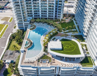 220 Lake Shore Drive - Photo Thumbnail 80