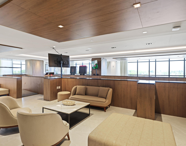 220 Lake Shore Drive - Photo Thumbnail 44