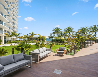 220 Lake Shore Drive - Photo Thumbnail 37