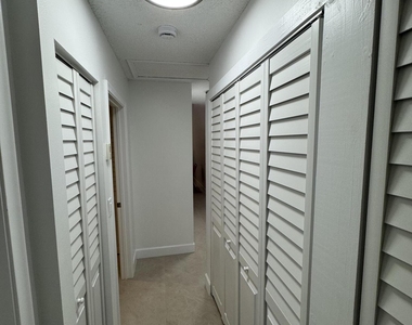 1148 Summit Trail Circle - Photo Thumbnail 27