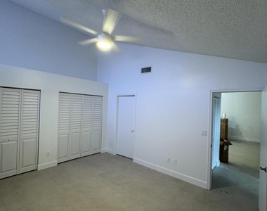 1148 Summit Trail Circle - Photo Thumbnail 13