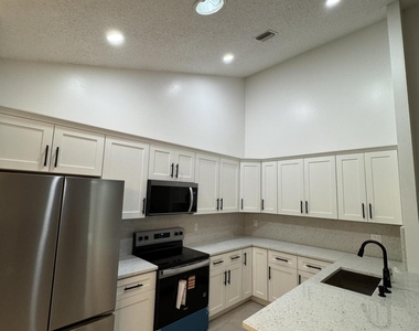 1148 Summit Trail Circle - Photo Thumbnail 35