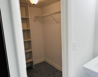 614 Nw 13th Street - Photo Thumbnail 3