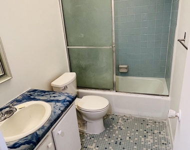 614 Nw 13th Street - Photo Thumbnail 7