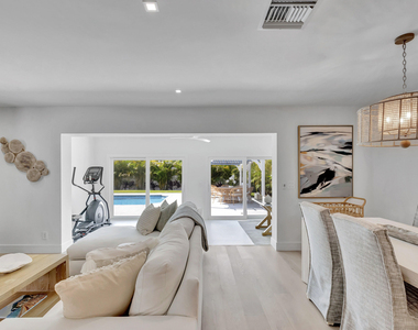 530 Nw 14th Street - Photo Thumbnail 26