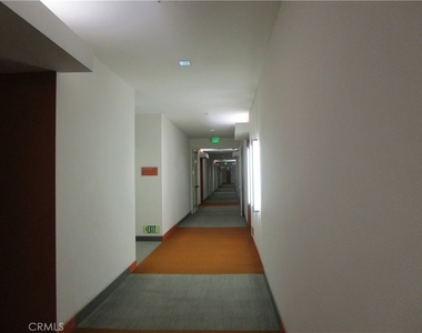 1234 Wilshire - Photo Thumbnail 15