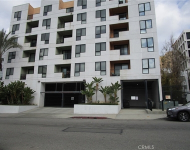 1234 Wilshire - Photo Thumbnail 1