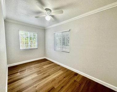 3171 E Los Angeles Avenue - Photo Thumbnail 11