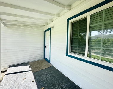 3171 E Los Angeles Avenue - Photo Thumbnail 1