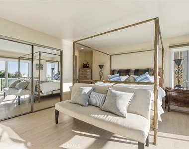 883 Katella - Photo Thumbnail 20