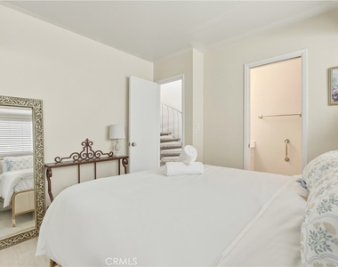 883 Katella - Photo Thumbnail 25