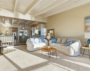 883 Katella - Photo Thumbnail 11