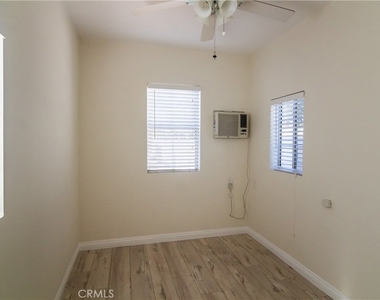 6655 Ben Avenue - Photo Thumbnail 11