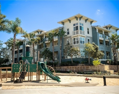 1431 Windshore - Photo Thumbnail 21