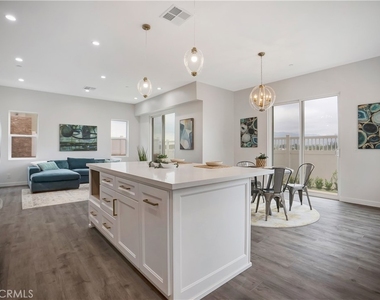 12511 Haleh Ln - Photo Thumbnail 27