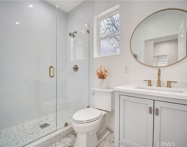 12511 Haleh Ln - Photo Thumbnail 6