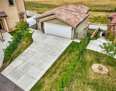 12515 Haleh Ln - Photo Thumbnail 28