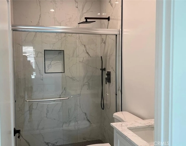 22823 Crespi St., - Photo Thumbnail 8