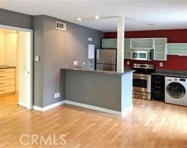 23242 La Mar - Photo Thumbnail 2