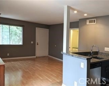 23242 La Mar - Photo Thumbnail 3