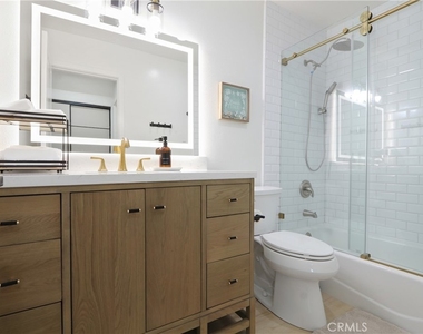16933 Bluewater - Photo Thumbnail 15