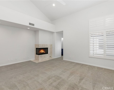 617 8th Street - Photo Thumbnail 23