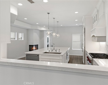 617 8th Street - Photo Thumbnail 11