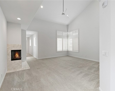 617 8th Street - Photo Thumbnail 24