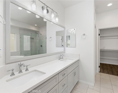 617 8th Street - Photo Thumbnail 31