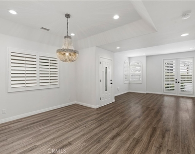 617 8th Street - Photo Thumbnail 9