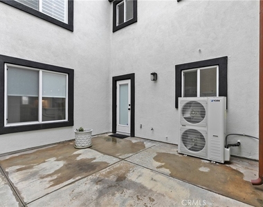 617 8th Street - Photo Thumbnail 20