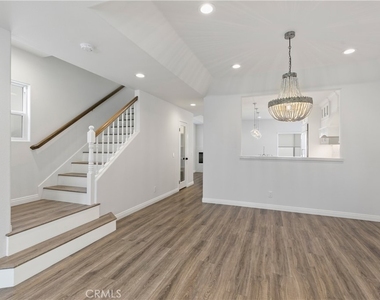 617 8th Street - Photo Thumbnail 21