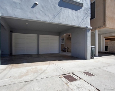 441 Carnation Avenue - Photo Thumbnail 19