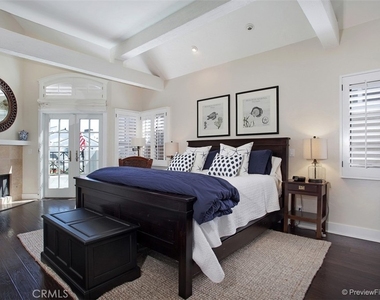 441 Carnation Avenue - Photo Thumbnail 8
