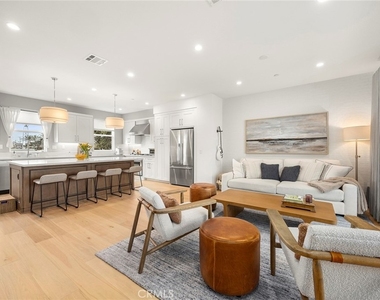 1173 Winslow - Photo Thumbnail 21