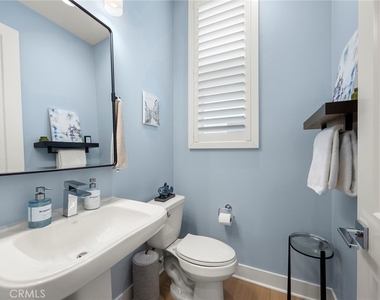 1173 Winslow - Photo Thumbnail 20