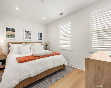 1173 Winslow - Photo Thumbnail 17