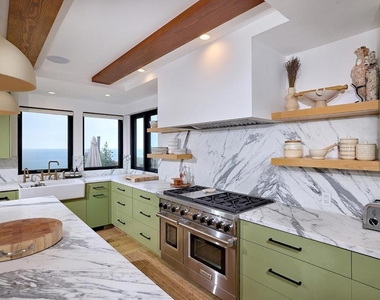 1472 Neptune Avenue - Photo Thumbnail 7