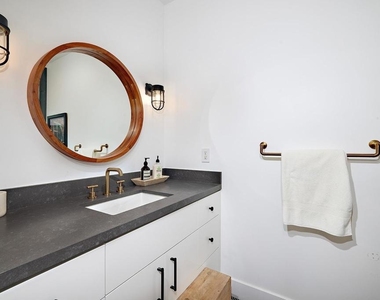1472 Neptune Avenue - Photo Thumbnail 19