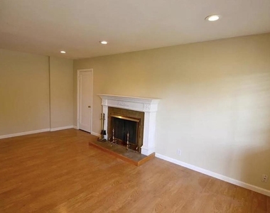 273 Staples Avenue - Photo Thumbnail 4