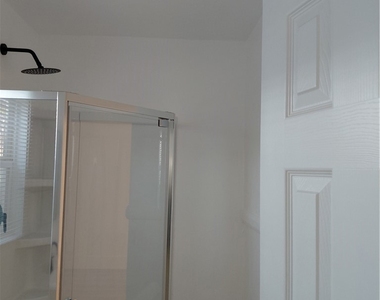 154 N 1st - Photo Thumbnail 3