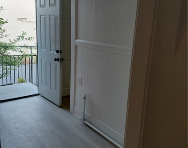 154 N 1st - Photo Thumbnail 6